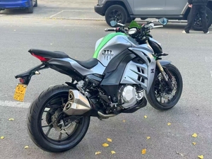 คาวาซา<span class=keywords><strong>ก</strong></span>ิ ซี1000 <span class=keywords><strong>บิ๊</strong></span><span class=keywords><strong>ก</strong></span>สเนค เอ็น19 สปอร์ต<span class=keywords><strong>ไบ</strong></span><span class=keywords><strong>ค์</strong></span> 400ซีซี ระบายความร้อนด้วยน้ำ พร้อมคุณสมบัติแบบนินจา เอช2 สปอร์ต จีดับบลิว250-ดี ซีเอ็น - Product Image 4