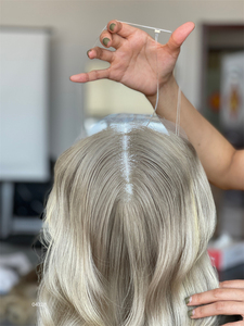 Topper capillaire sur mesure 4x4 en cheveux vierges européens blonds Remy, avec dentelle frontale et ligne de cheveux pré-épilée pour femmes, base en soie naturelle - Product Image 2