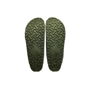 Semelle de chaussure pour enfants en PVC, antidérapante, conçue pour les petits pieds, avec une adhérence stable, une base solide et un soutien confortable pour la marche - Product Image 1