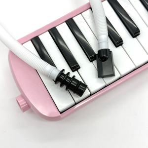 Acordeón OEM de 32 Teclas, Cinco Colores Vibrantes, Teclado de Soplado Portátil, Accesorio Musical para el Aula, Ligero, Equipado con Boquilla - Product Image 5