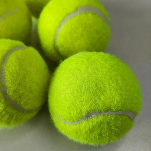 <span class=keywords><strong>Pelotas</strong></span> de juguete de <span class=keywords><strong>tenis</strong></span> para perros con logotipo personalizado, suministros de goma resistentes a mordeduras para mascotas para entrenamiento de cachorros - Product Image 3