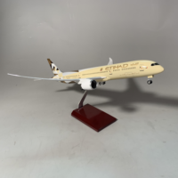 Modèle d'avion en résine ABS LED Boeing 787-9 Etihad Airlines Taille 42cm Échelle 1/150 Avec lumière LED et train d'atterrissage