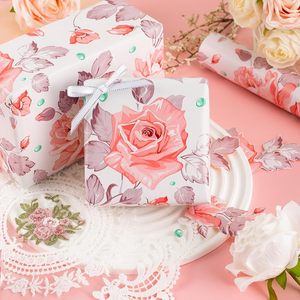 Rollo de Papel de Regalo con Diseño Floral MAYPLUSS, 17 Pulgadas x 33 Pies, Diseño Floral de Lujo para Regalos de Cumpleaños, Bodas y San Valentín - Product Image 2