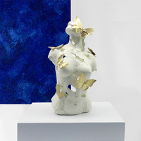 Statue de buste de papillon sculptée en forme de corps humain, Art déco abstrait géométrique, Art pop, Artisanat en résine fait main, Ornement de table pour