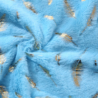 Housse de coussin et oreiller décoratif en peluche à poils longs, série Feuille, estampée or, garnissage en coton PP, amovible et lavable, style carré américain