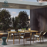 Chaise de jardin en teck moderne, confortable et durable - Mobilier d'extérieur imperméable pour salle à manger et terrasse d'hôtel