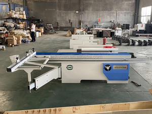 Sega a Pannello con Tavolo Scorrevole Automatico, Macchina da Taglio Pesante per Pannelli in Legno, Fabbrica di Mobili Cinese, Garanzia 1 Anno - Product Image 3