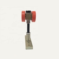 Accessoires EBUNGE personnalisés en aluminium et roulettes en nylon pour systèmes de cloisons mobiles à suspension supérieure