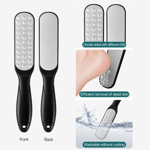 Lima de Pies Metálica de Doble Cara con Diferentes Granos para Exfoliar y Eliminar la Piel Muerta - Product Image 2