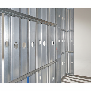 Profilés en acier léger Q195 pour cloisons sèches, 25Ga, 12 pieds, montants et rails, installation facile - Product Image 1