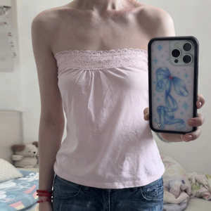 เสื้อเกาะอกผ้าลูกไม้เย็บต่อกันสไตล์สาวหวาน แฟชั่น Y2K ลำลอง น่ารัก อ่อนโยน ใส่ได้หลายโอกาส ทรงเข้ารูป โชว์ไหล่ - Product Image 2