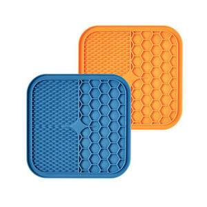 Tapis de léchage pour chien en silicone antidérapant, écologique et portable, à ventouse, motif uni, pour l'entraînement à la croix lente – Meilleures ventes - Product Image 1