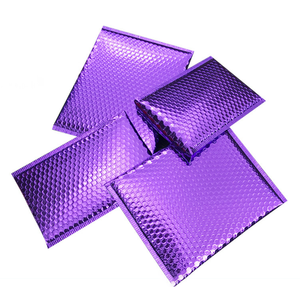 Sobres Personalizados para Envíos, Bolsas <span class=keywords><strong>de</strong></span> <span class=keywords><strong>Correo</strong></span> Autoadhesivas <span class=keywords><strong>de</strong></span> Polietileno Extruido, Color Morado, Embalaje <span class=keywords><strong>de</strong></span> Envío, Sobres <span class=keywords><strong>de</strong></span> Burbuja A4, Resistentes a Impactos - Product Image 1