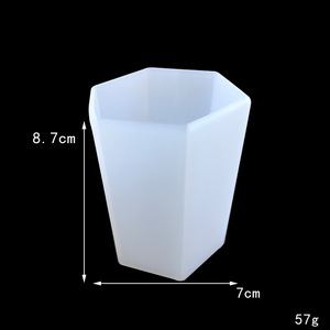 六角形シリンダーシリコンモールド、セメントキャンドルジャー用、樹脂鋳造、石鹸、花標本用の柱型シリコンモールド - Product Image 3