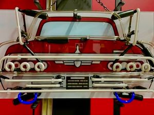 Классические старые знаменитые автомобили неоновые вывески уникального искусства винтажный красочный стиль автомобиля для дома и офиса, украшения гаража и парка - Product Image 4