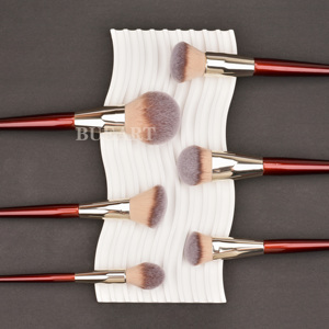 Bộ cọ trang điểm DailyQueen &BK 16 chiếc màu đỏ, chuyên dụng tán nền, phấn mắt, cao cấp, nhận làm nhãn riêng, in logo tùy chỉnh - Product Image 2