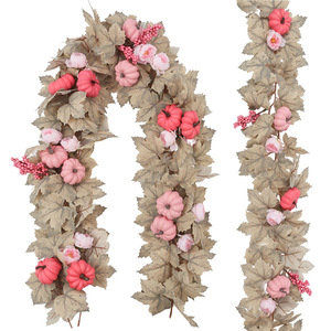 Guirnalda de Hojas de Arce Artificiales Fácil de Obtener con Calabazas Rosas y Bayas para Decoración de Acción de Gracias, 6 pies - Product Image 3