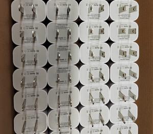 Dual USB ปลั๊ก US 2A ที่ชาร์จติดผนังสำหรับ iPhone Samsung Google Xiaomi SONY <span class=keywords><strong>OPPO</strong></span> <span class=keywords><strong>ชาร์จ</strong></span>ไฟ2พอร์ตอะแดปเตอร์โทรศัพท์มือถือ - Product Image 6