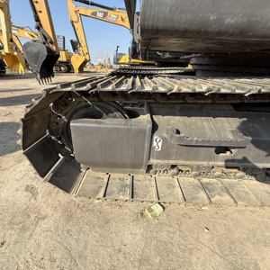 Excavatrice sur chenilles Volvo EC140, 14 tonnes, 90% neuve, moteur Deutz, certifiée EPA CE, modèle 2022, capacité de la benne de 0,7 m³, pièces détachées - Product Image 3