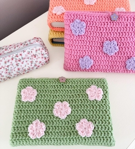 Vente en gros de <span class=keywords><strong>livre</strong></span> de puissance de <span class=keywords><strong>fleur</strong></span> de couleur rose et Kindle Paperwhite Sleeve Handmade Book Holder Gifts - Product Image 5