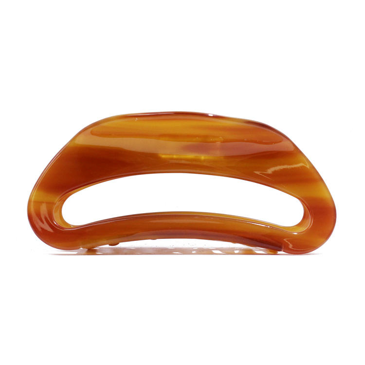 สีน้ำตาล