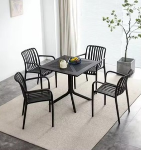 Tavoli <span class=keywords><strong>da</strong></span> Pranzo Moderni ed Economici per <span class=keywords><strong>Giardino</strong></span>, Tavoli <span class=keywords><strong>da</strong></span> Esterno per Ristoranti <span class=keywords><strong>in</strong></span> <span class=keywords><strong>Plastica</strong></span> - Product Image 4