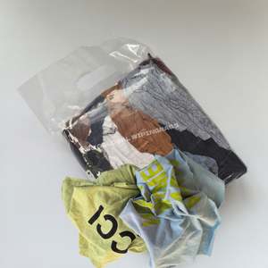 Trapos de Algodón de Alta Calidad para Uso Industrial, Trapos de Camisetas de Colores, Trapos Absorbentes de Aceite y Agua para Limpieza - Product Image 1