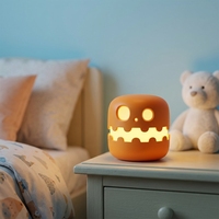 Veilleuse créative et amusante en forme de citrouille, cadeau d'Halloween, activée par la touche, rechargeable par USB, lumière douce, veilleuse de chevet à gradation progressive