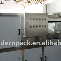 Ligne de production d'eau minérale de 5 gallons, système de remplissage électrique automatique, contrôle PLC, haute précision, emballage en baril en plastique de 2 ml