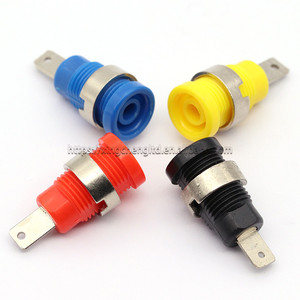 Cao hiện tại 4mm chuối ổ cắm đồng thau Nữ <span class=keywords><strong>adapter</strong></span> kết nối lỗ 12mm an toàn Bảng điều chỉnh chuối jack - Product Image 1