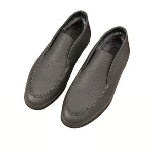 Chaussures en cuir décontractées pour hommes, style italien, à enfiler, pour la marche en toute simplicité. - Product Image 6