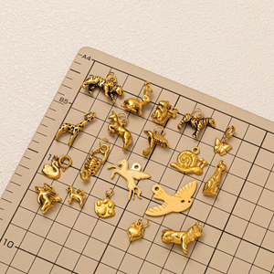 Bonitos Dijes de Animales de Acero Inoxidable, Chapados en Oro, con Forma de Jirafa, Mariposa, Pájaro, <span class=keywords><strong>Caracol</strong></span>, <span class=keywords><strong>Cebra</strong></span> y Tigre, para la Fabricación de Joyas - Product Image 3