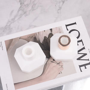 Xyt เครื่องประดับขวดน้ำมันหอมระเหยแก้วพอร์ซเลนสีขาวขนาด100มล. สำหรับโรงแรมและบ้านราคา008ออกแบบได้ตามต้องการ - Product Image 4