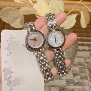 Montre de luxe haut de gamme, mouvement à quartz précis, bracelet fin en acier inoxydable, cadran en nacre, étanche, Longines. - Product Image 1