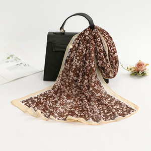 Nouvelle Écharpe en Chiffon de Luxe Légère et Tendance, Magnifique Châle Respirant à Motifs Floraux pour <span class=keywords><strong>Femme</strong></span> - Product Image 4
