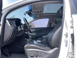 Auto Usado Premium a Precio Accesible, Hyundai <span class=keywords><strong>Tucson</strong></span> <span class=keywords><strong>2018</strong></span> 1.6T SUV, Exportación de Autos Usados - Product Image 5