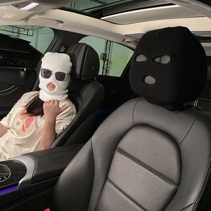 1 pièce Housse de protection intégrale pour appuie-tête de voiture à 3 trous, type masque de ski, anti-poussière, amusante, accessoires universels pour appuie-tête de voiture - Product Image 2