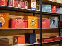 Ensemble de boîtes à bijoux en velours vert sauge avec tiroir et pochette portable pour l'emballage d'accessoires de luxe