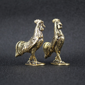 Ornement en laiton Coq Doré, Décoration du Zodiaque, Accessoire de Bureau, Pièce Unique, Design Traditionnel - Product Image 4