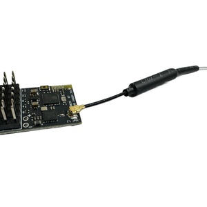 ชุดโดรน Cyclone 2.4G FPV พร้อมเครื่องส่งสัญญาณพลาสติกและตัวรับสัญญาณโดรน - Product Image 3