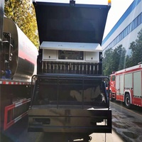 Camión de reparación de baches de asfalto de 12000 litros Sino Howo con componente de núcleo de motor de alta calidad