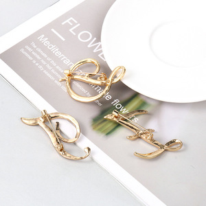 Spilla con Iniziale in Cristallo Trasparente Weiman, Accessori Gioiello da Donna per Matrimoni, Decorazioni, Regali e Artigianato, in Lega Placcata - Product Image 6