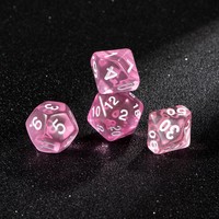 Ensemble de 7 dés polyédriques transparents roses personnalisés de différents styles pour jeux de rôle, avec numéros blancs, pour jeux de société