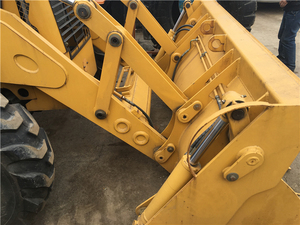 Retroexcavadora JCB 3CX con Motor Diésel CAT, Carga Nominal de 15 Toneladas, Potencia de 92 KW, Configuración de Ruedas 4x4, Modelo 2015, 2500 Horas - Product Image 5