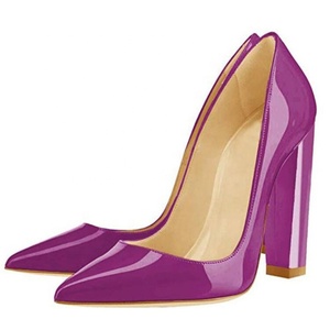 Escarpins à talons épais pour femmes, à bout pointu, en cuir verni léopard, taille 45, chaussures de cérémonie et de soirée - Product Image 1