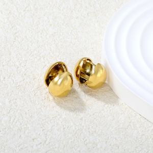 Pendientes de Aro Minimalistas de Acero Inoxidable Chapados en Oro de 18K, Joyería Geométrica Moderna, Redonda y Lisa con Forma de Huevo para Mujer - Product Image 3
