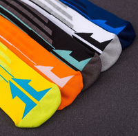 Chaussettes de sport de football, chaussettes hautes jusqu'au genou, compression du mollet, athlétiques, course et entraînement, football, épaisses, pour garder au chaud