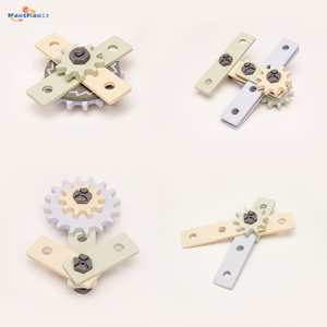 MarsMarie <span class=keywords><strong>Bois</strong></span> Montessori Outil Établi CPC Certifié Vis Écrou Assemblage Conseil Motricité Fine Modèle <span class=keywords><strong>Jouet</strong></span> Faire semblant Jouer - Product Image 3