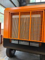 Compresseur d'air à vis mobile diesel à deux étages GLGW fabriqué en usine, 600 CFM, 17 bars, Yuchai 141 kW, pour forage minier