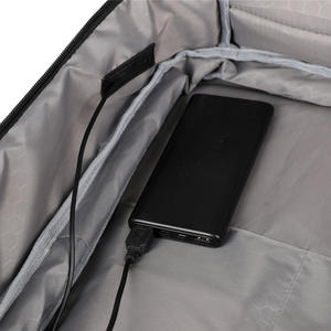 Sac à dos élégant pour ordinateur portable Sac à dos de voyage étanche avec USB et logo personnalisé extensible - Product Image 4